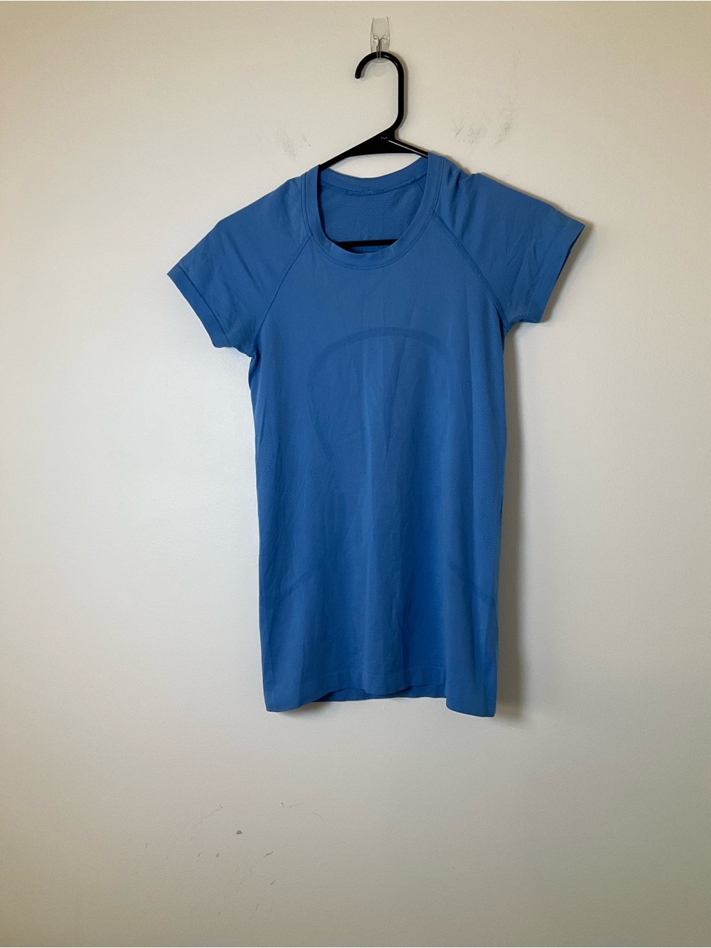 Lululemon Blue Swiftly Tech Short Sleeve Running Top Size 4